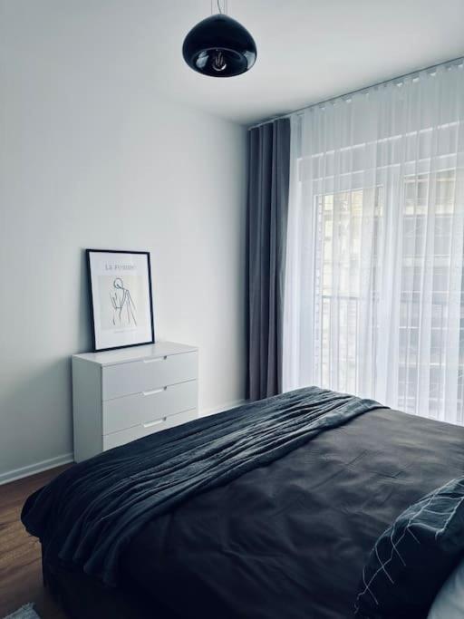 Priam Apartment Приштина Экстерьер фото