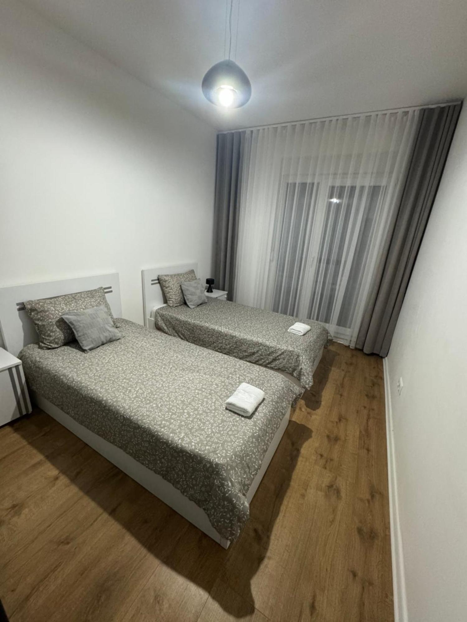Priam Apartment Приштина Экстерьер фото